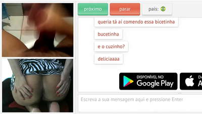 විවාහක අය නාඳුනන අය ස්වයං වින්දනයේ යෙදෙනවා බලන්න කැමතියි